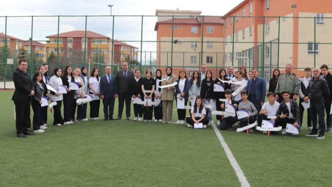 Dazkırıda Okullar Tatil mi?